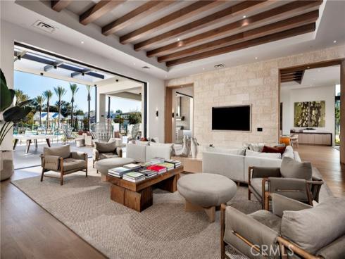 101 Red Oak , Lake Forest, CA