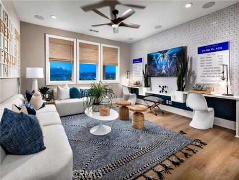 120 Chapman , Lake Forest, CA