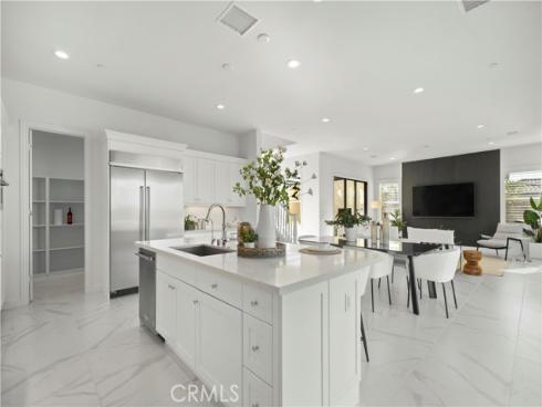 37 Caspian , Lake Forest, CA