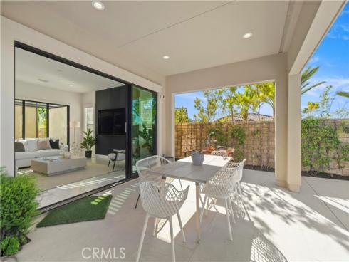 37 Caspian , Lake Forest, CA