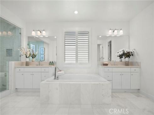 37 Caspian , Lake Forest, CA