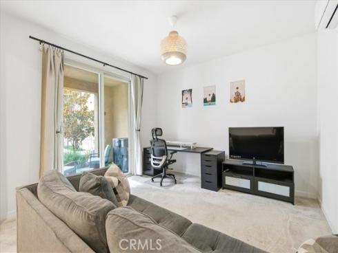 608 Shadowbrook , Lake Forest, CA