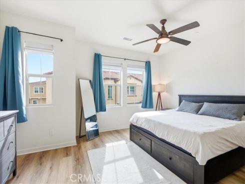 608 Shadowbrook , Lake Forest, CA