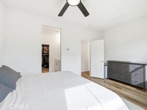 608 Shadowbrook , Lake Forest, CA