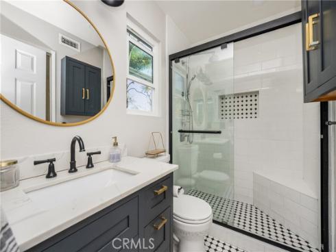 39  Touraine Place  , Lake Forest, CA