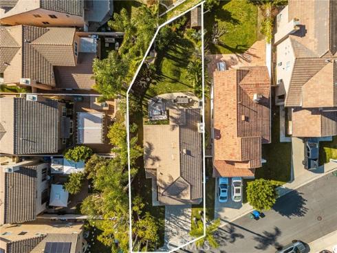 39  Touraine Place  , Lake Forest, CA