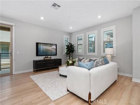 601 Catalonia , Lake Forest, CA