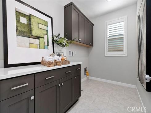 601 Catalonia , Lake Forest, CA