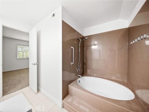 20911  Calle Celeste  , Lake Forest, CA