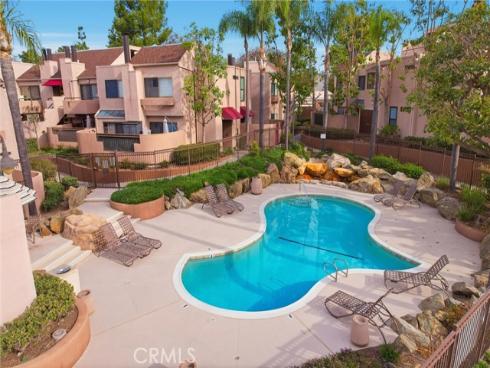 25671 Le Parc 59 , Lake Forest, CA