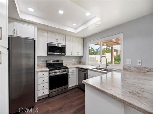 25075 Owens Lake , Lake Forest, CA