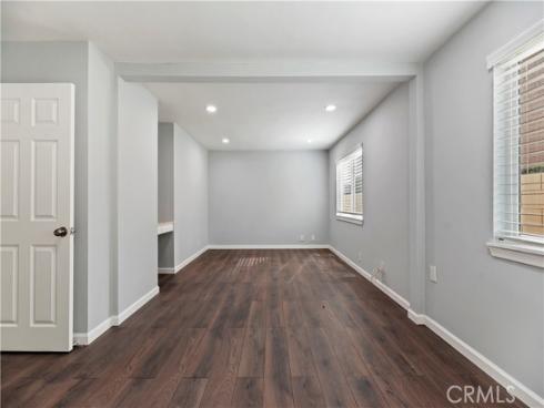 25075 Owens Lake , Lake Forest, CA