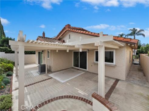 25075 Owens Lake , Lake Forest, CA