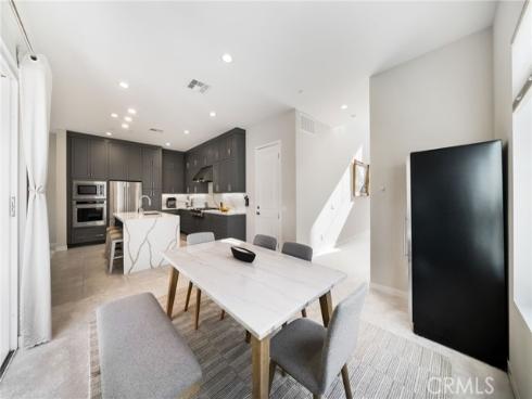 160 Tivoli , Lake Forest, CA