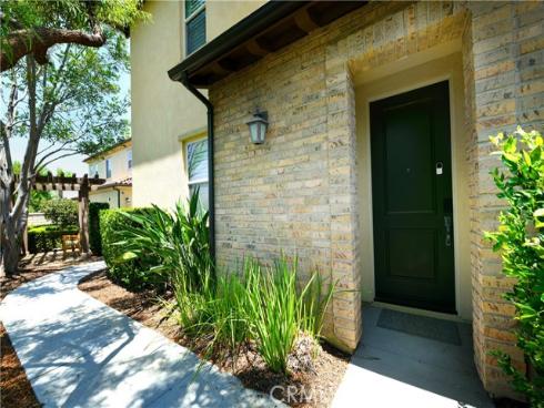 99  Fuchsia  , Lake Forest, CA