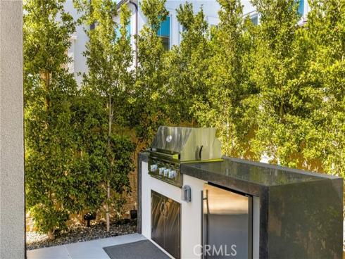 211  Brackens  , Lake Forest, CA