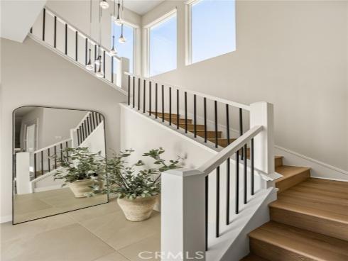 211  Brackens  , Lake Forest, CA