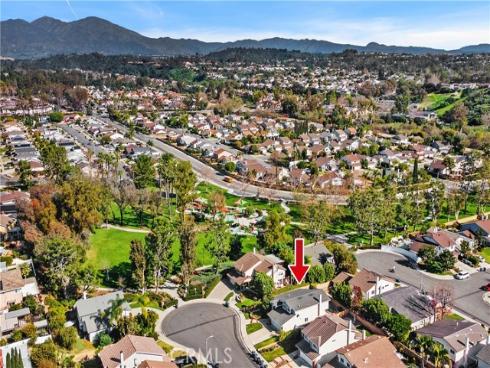 22876  Broadleaf  , Lake Forest, CA