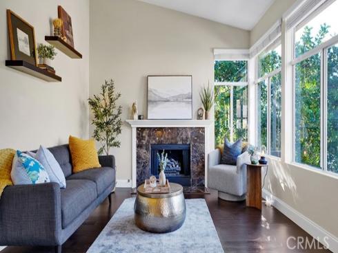 19431  Rue De Valore  , Lake Forest, CA