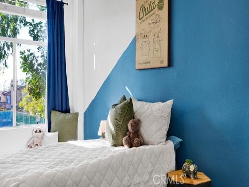 19431  Rue De Valore  , Lake Forest, CA