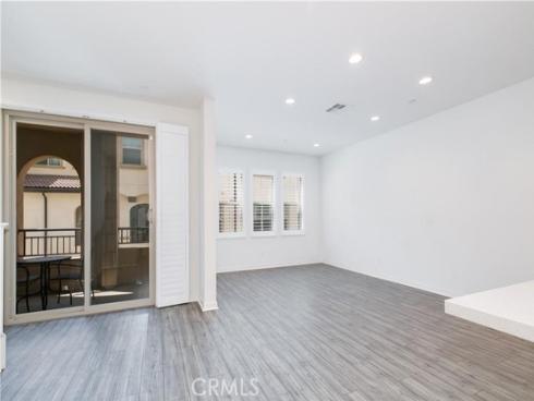 606  White Oaks  , Lake Forest, CA