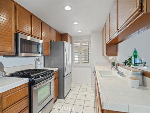 25224  Birch Grove  3  Lane, Lake Forest, CA