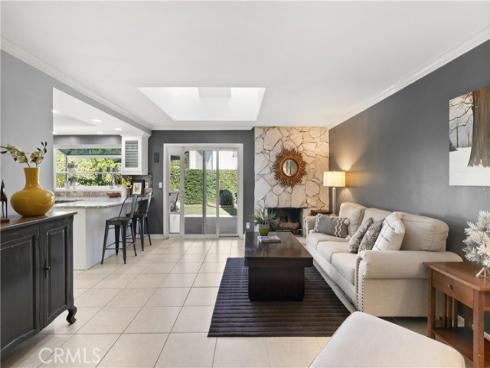 24231  Sparrow  , Lake Forest, CA