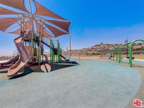 302  Limestone  , Lake Forest, CA