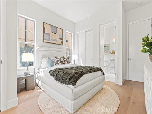 1186  Viejo Hills Dr  , Lake Forest, CA