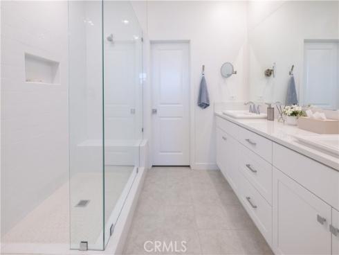 329  Adela  , Lake Forest, CA