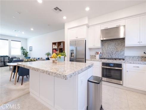 329  Adela  , Lake Forest, CA