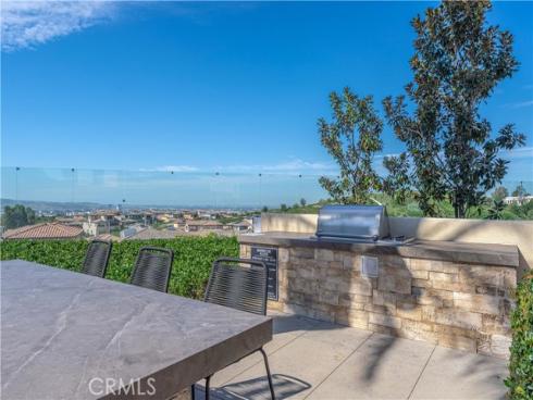 329  Adela  , Lake Forest, CA