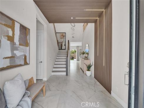 181  Hill  , Lake Forest, CA