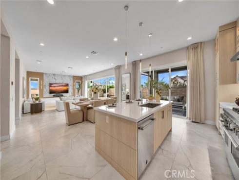 181  Hill  , Lake Forest, CA