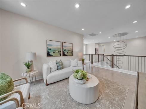 181  Hill  , Lake Forest, CA