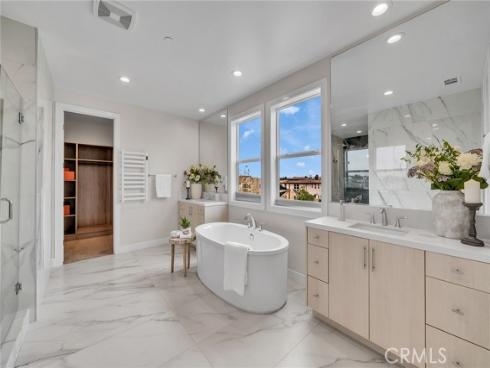 181  Hill  , Lake Forest, CA