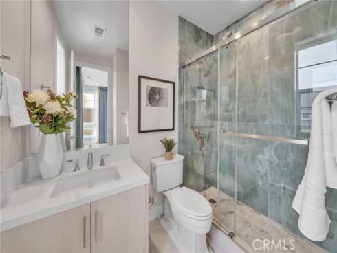 181  Hill  , Lake Forest, CA