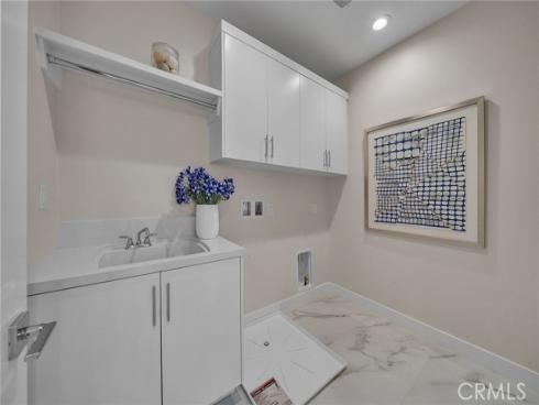 181  Hill  , Lake Forest, CA