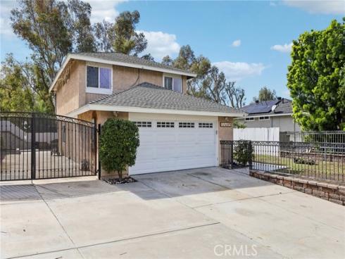 27172  Valleymont Rd.  , Lake Forest, CA