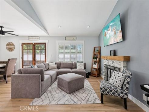 27172  Valleymont Rd.  , Lake Forest, CA