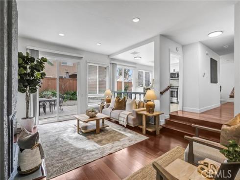 25582  Hazelnut  , Lake Forest, CA