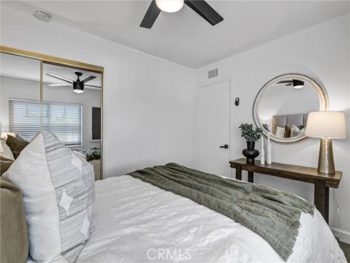 25582  Hazelnut  , Lake Forest, CA