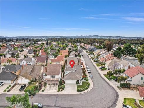 25582  Hazelnut  , Lake Forest, CA