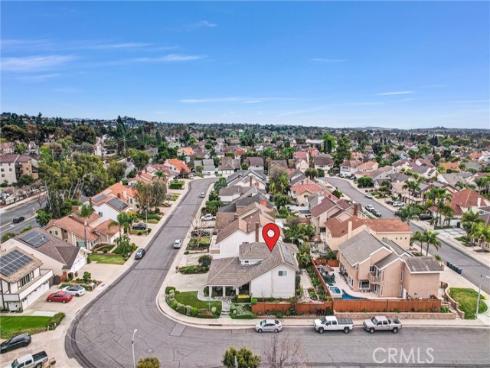 25582  Hazelnut  , Lake Forest, CA