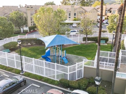 28372  Boulder  , Lake Forest, CA