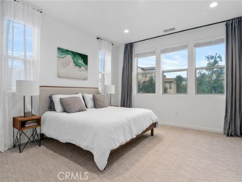 10  Eclipse  , Lake Forest, CA