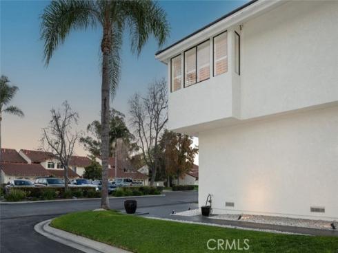 21961  Cayuga Lane  , Lake Forest, CA