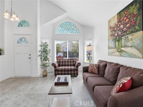 20991  Skylark  , Lake Forest, CA