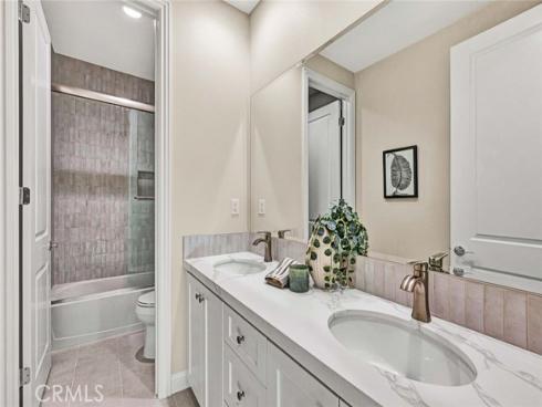 98  Pinnacle  , Lake Forest, CA