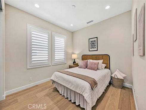 98  Pinnacle  , Lake Forest, CA